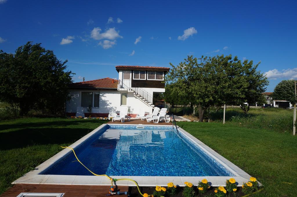 Вила Бела - Villa Bella - Near Kranevo And Albena General-Kantardzhievo Exteriör bild